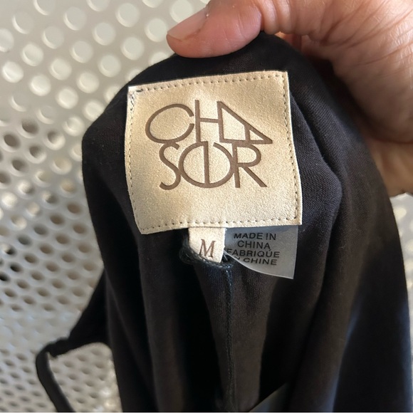 Chaser Bundle of Two Tank Tops Size Medium One Black One White NWT - Picture 4 of 14